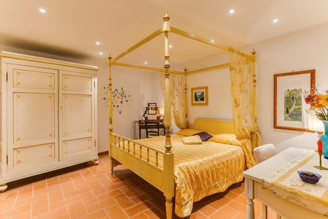 Relais Antico Borgo San Lorenzo Poggibonsi Luaran gambar